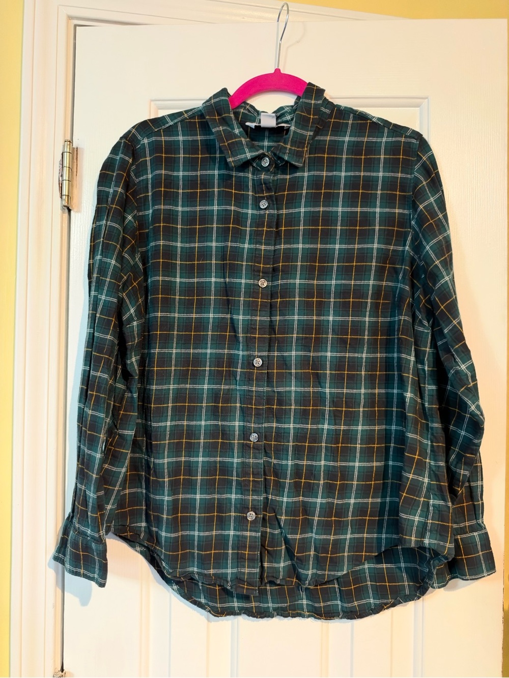 Old Navy Dark Green Plaid Button-Down Shirt